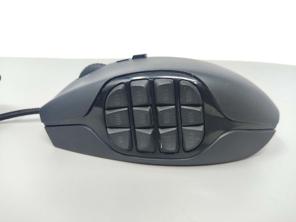 Logitech G600 MMO Gaming Mouse, RGB Backlit, 20 Programmable Buttons