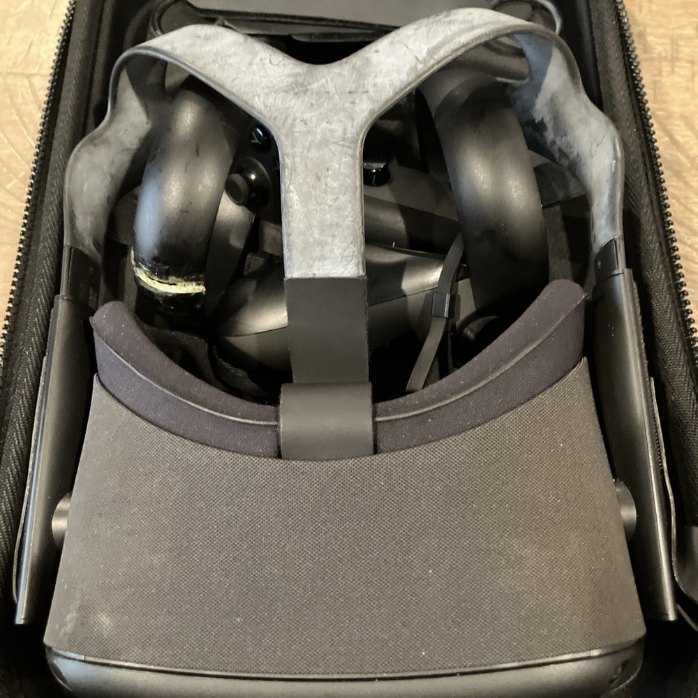 Meta Oculus Quest 128GB VR Headset - Black