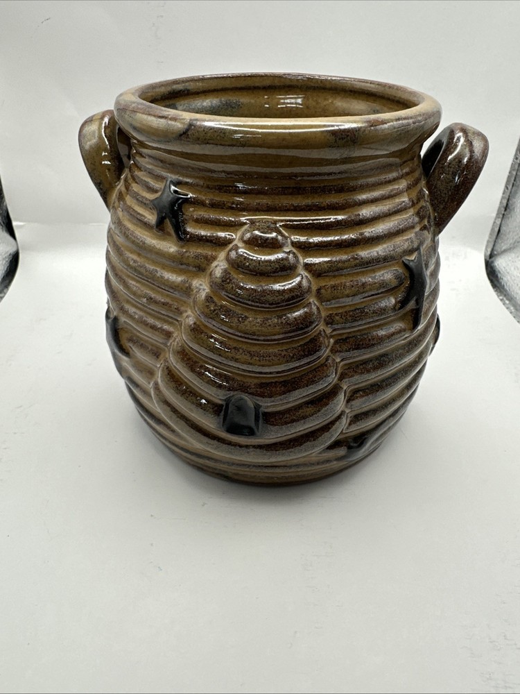 Primitive Style Studio Pottery Brock Open With Textures Surface