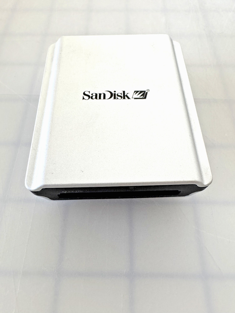 SANDISK - SDDRX4-CF-901 - EXTREME - Firewire CompactFlash READER