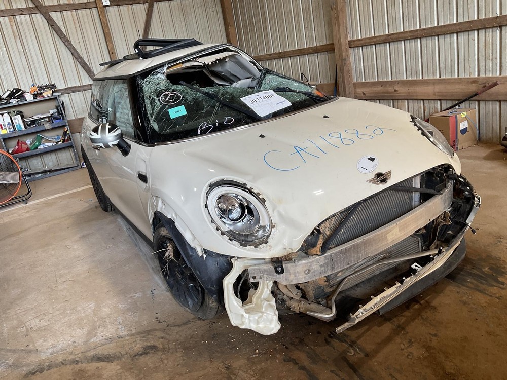 Used A/C Selector Switch fits: 2018 Mini COOPER w/automatic temperature control