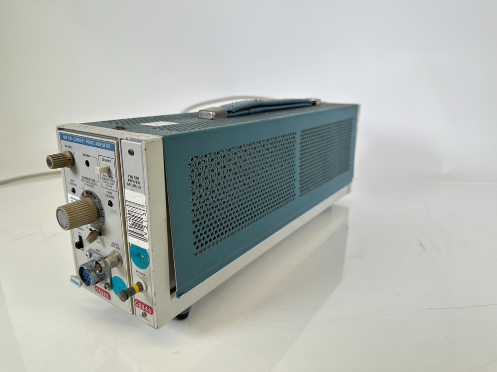 Tektronix AM503 Digital Current Probe Amplifier Plugin w/ TM 501 Power Module
