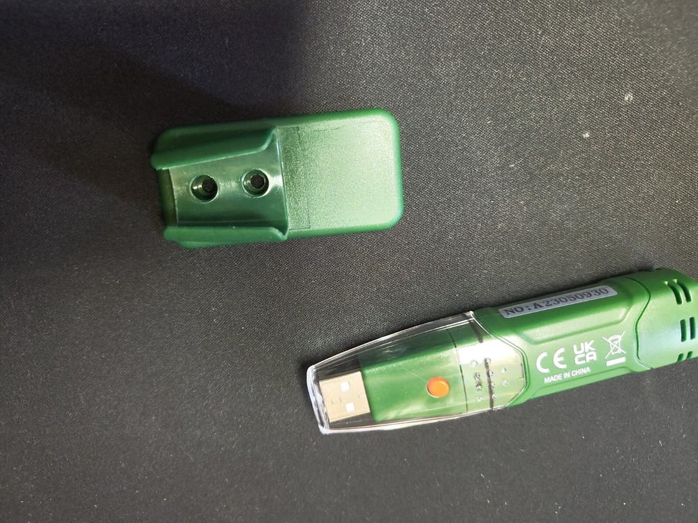 Extech Datalogger RHT10 Temperature and Humidity Recorder Meter