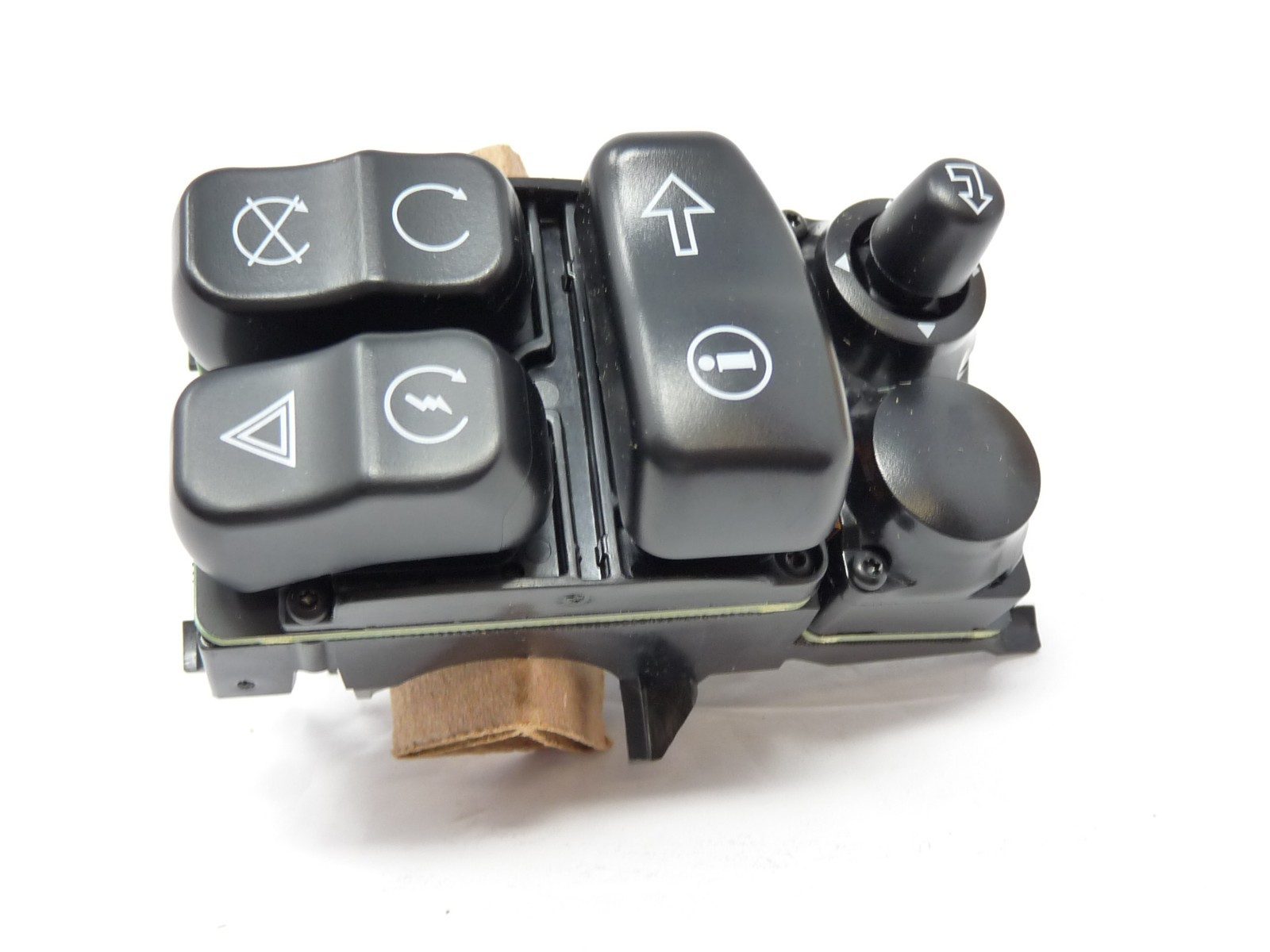 GENUINE HARLEY DAVIDSON RH CONTROL SWITCH PACK 19-23 STREET ROAD GLIDE 71500129C