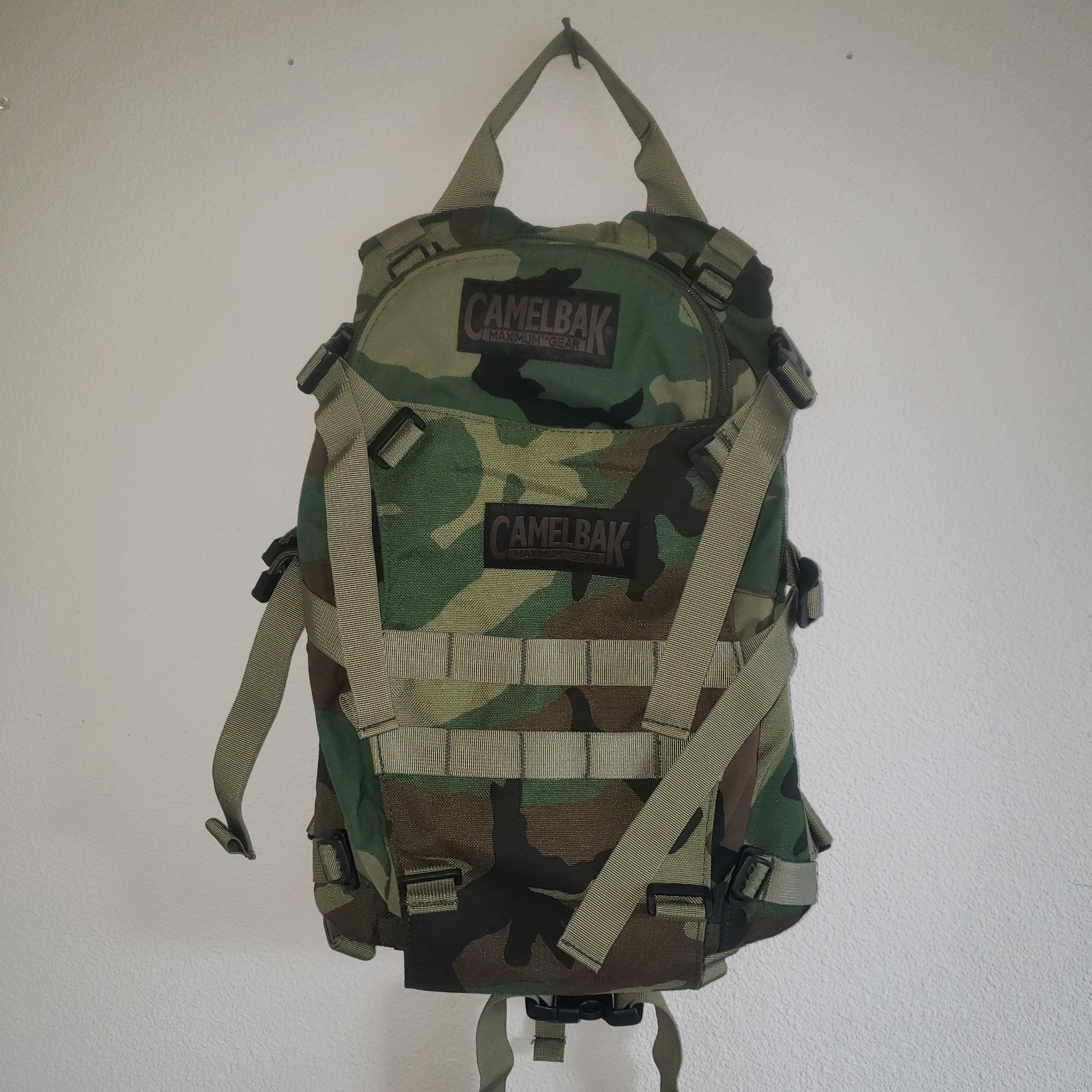 Rare Camelbak Transformer Maximum Gear Hydration Pack Backpack M81 Woodland Camo