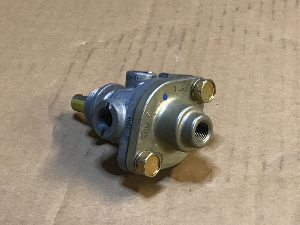 Bendix OR276567 X PP-1 Push / Pull Control Valve (Remanufactured)