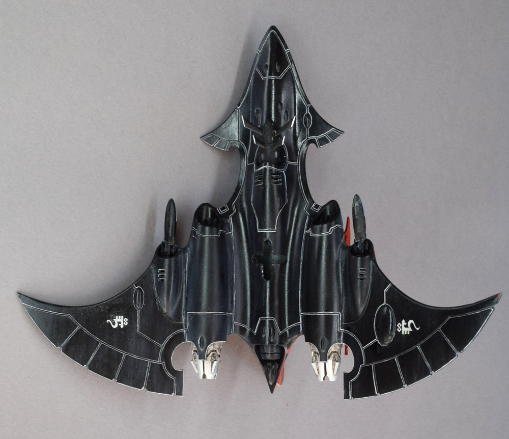 Warhammer 40k Eldar Hemlock Wraithfighter painted.