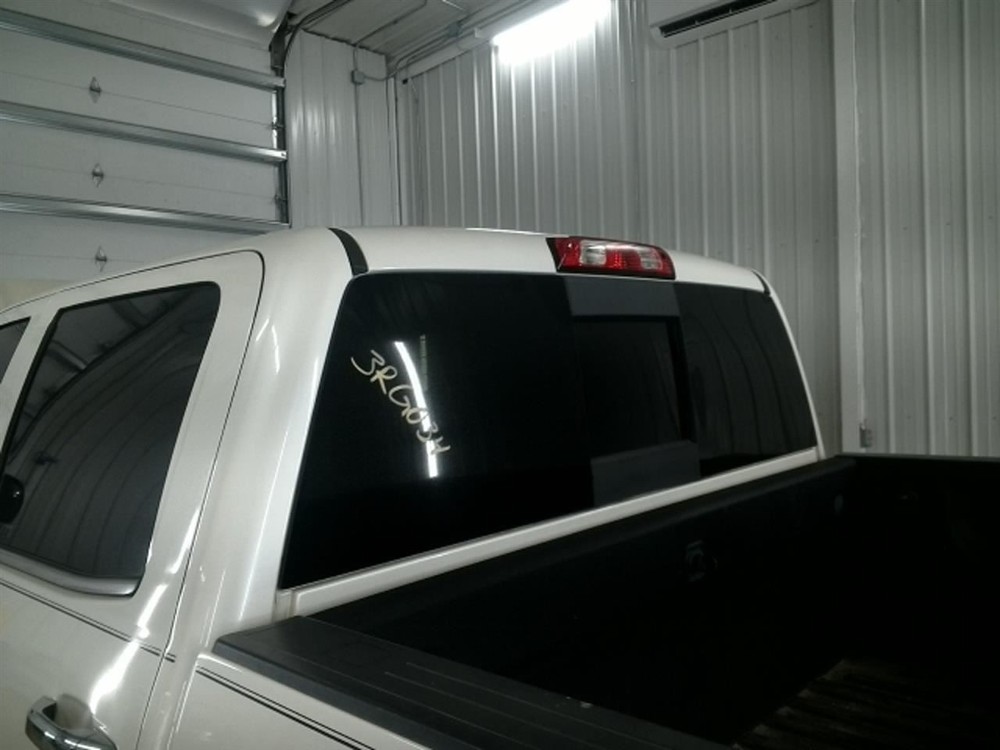 SIERRA150 2014 High Mounted Stop Light 104875339