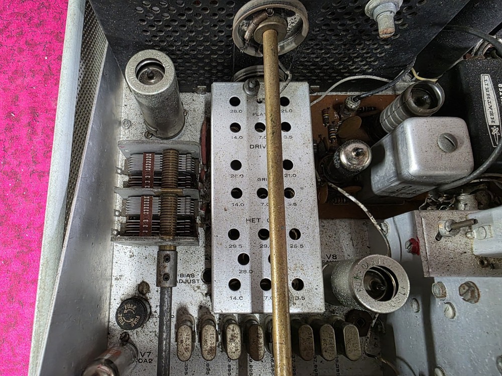 💥Powers On💥 Heathkit SB-400 Ham Radio Transmitter