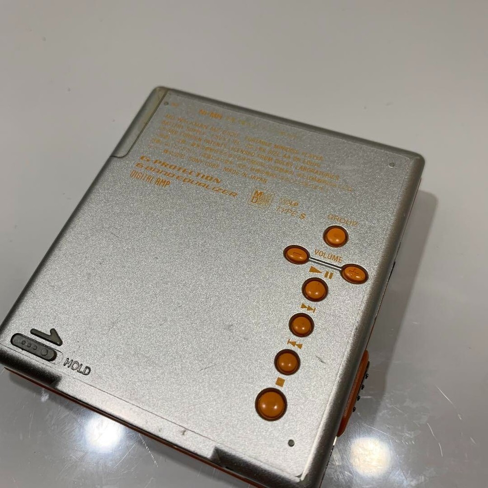 Junk SONY MD Walkman Minidisc Player MZ-E520 MDLP Silver/Orange