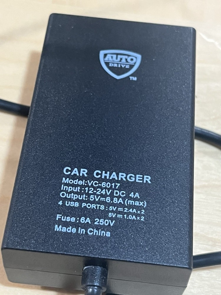 New In Box Mojipower Rocket Multi Cable 4 in 1 USB Type-C Micro USB Lightning