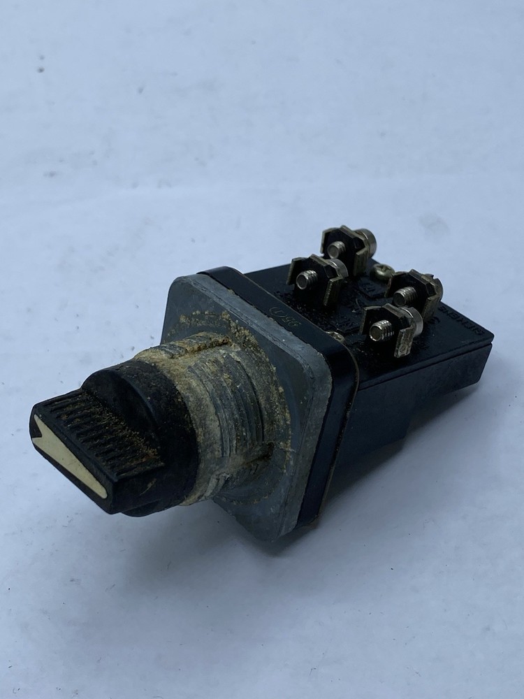 Siemens Contact Block With Switch 600V 3SA01