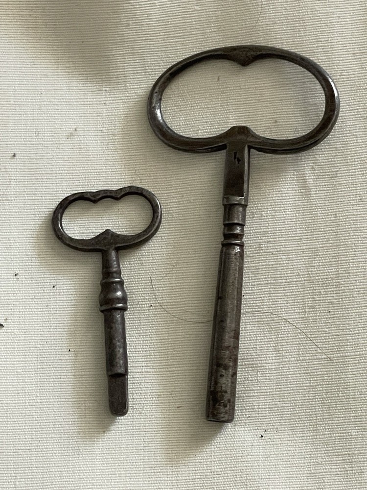 Antique French Clock Keys Keywind #4