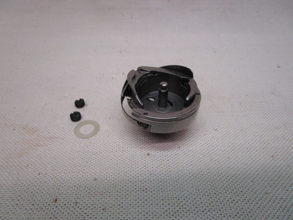 PFAFF Model 1473 Sewing Machine Hook. Plus fits many more Pfaff Models