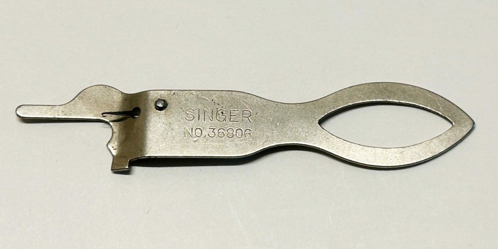 Vintage Singer Needle Threader #36806