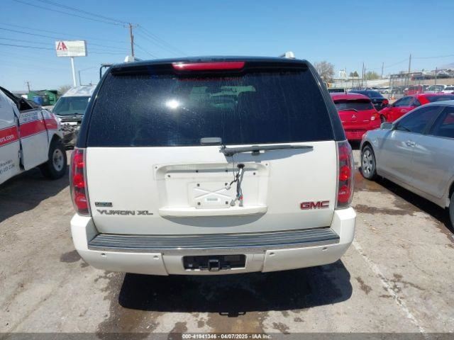 Driver Left Front Spindle/Knuckle Fits 07-14 ESCALADE 2447686