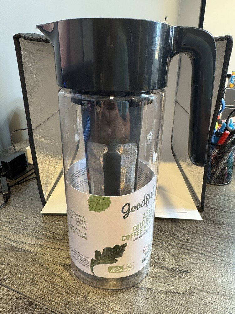 Goodful 2.25 QT Cold Brew Coffee Maker with Removable Brew Core