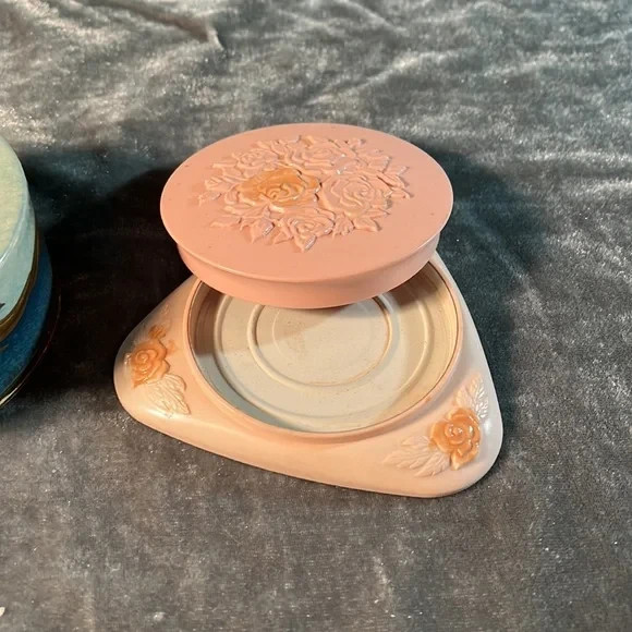 VTG Powder Containers