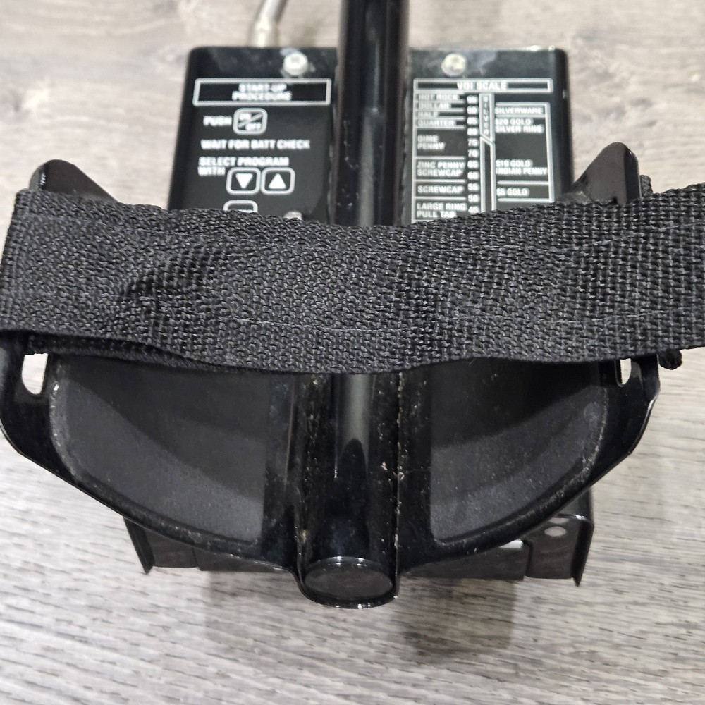 White's Electronics Spectrum XLT Metal Detector