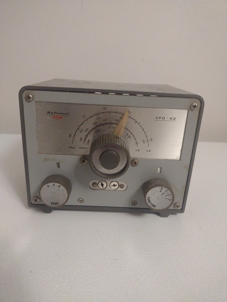 Vintage National VFO-62 Variable Frequency Oscillator 6 & 2 HAM RADIO Equipment