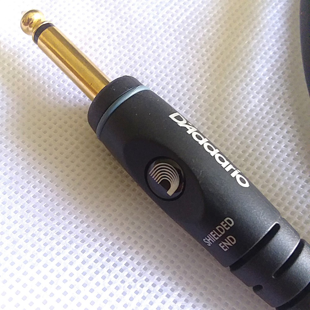 d'addario custom series instrument cable 5'