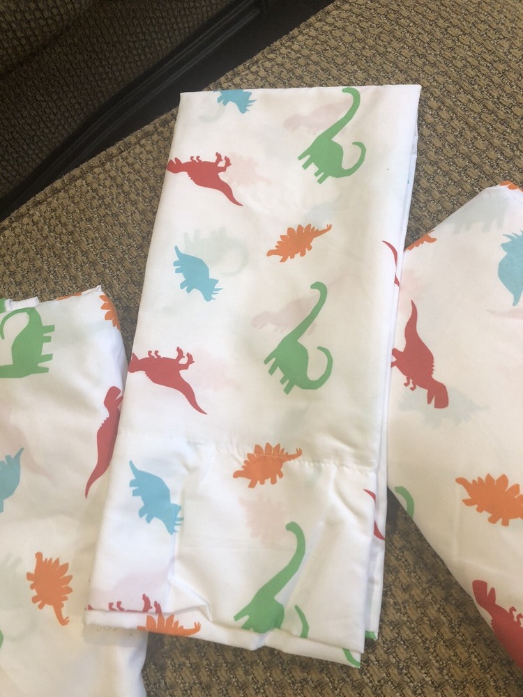 NIP Amazon basics dino squad full queen sheet set 4 piece