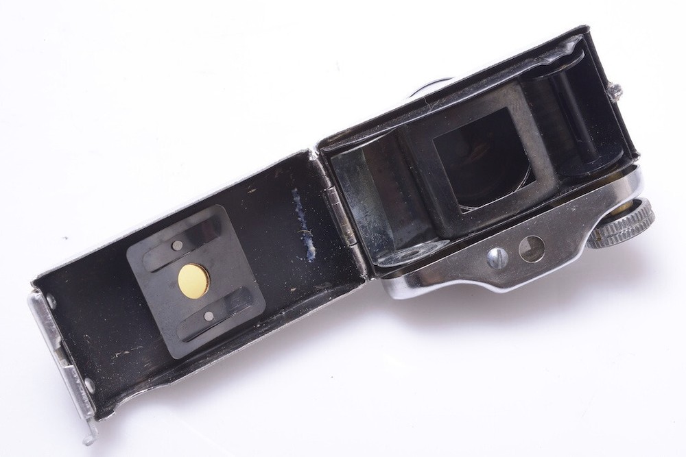 ✅ CRYSTAR HIT TYPE CAMERA NOVELTY 14X14MM SUBMINIATURE