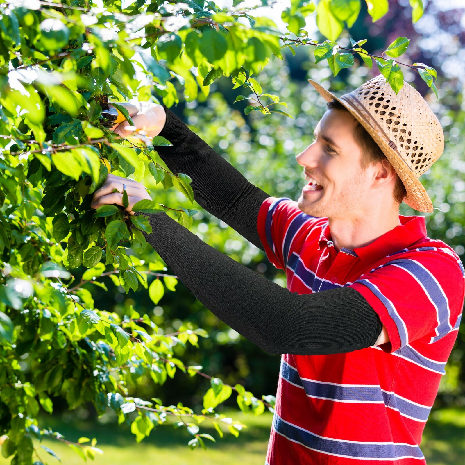 EvridWear Black Arm Protective Sleeves Cut Resistant Sleeves Arm Guards, 1 Pair