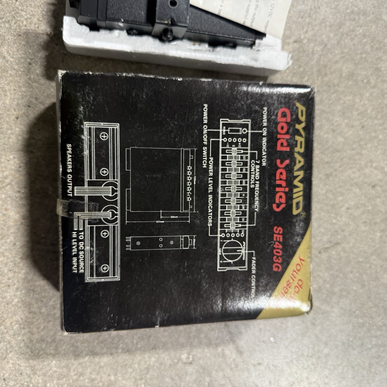 Pyramid SE403G Car Amplifier Equalizer Black Integrated Power *new Old Stock*