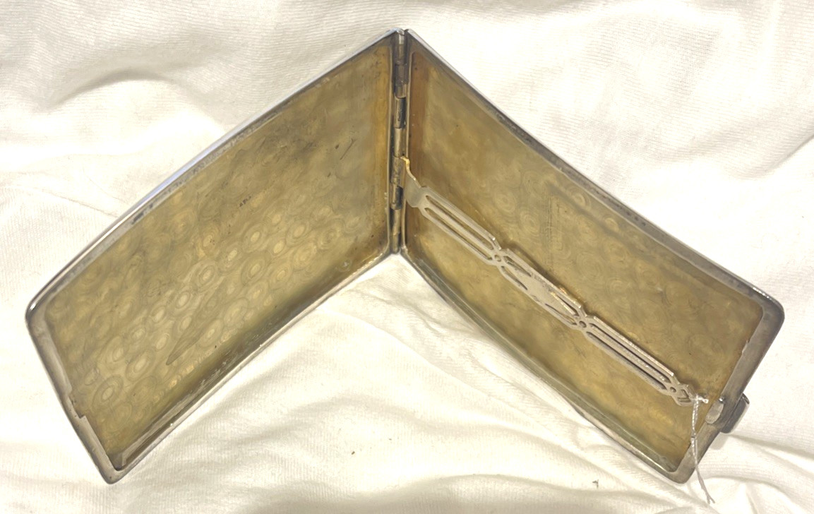 Sterling Silver Cigarette Case ~ 100.1 Grams☚☚☚☚👀