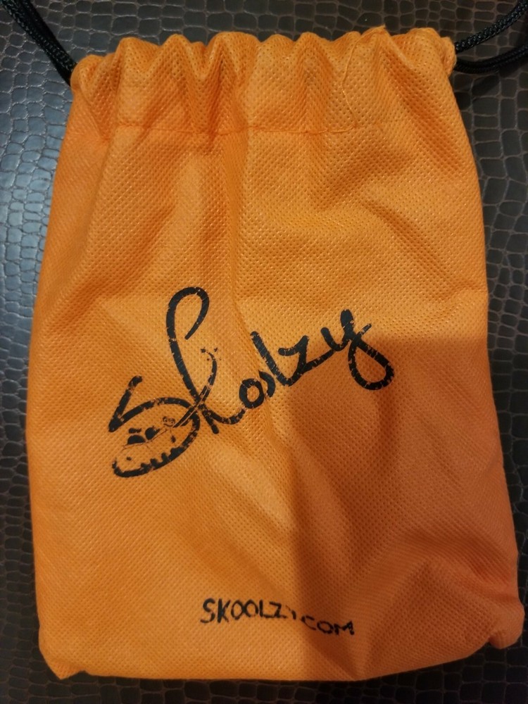 Skoolzy Beads Toddler Lacing String Beads W/String Tote