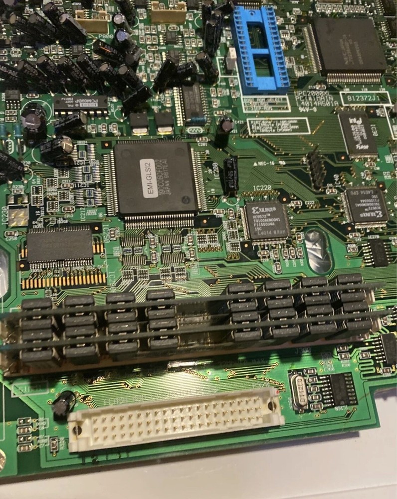 AKAI MPC 2000XL Parts Almost Complete Drum Machine Sampler