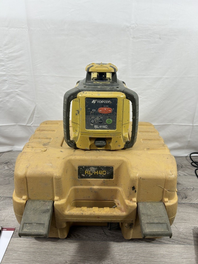 Topcon RL-H4C In Case with Receiver Bracket, No Receiver