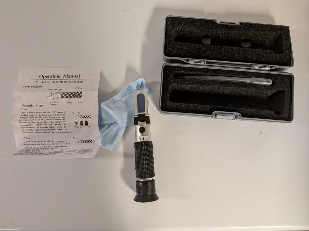 Portable Refractometer ATC 0-18% New