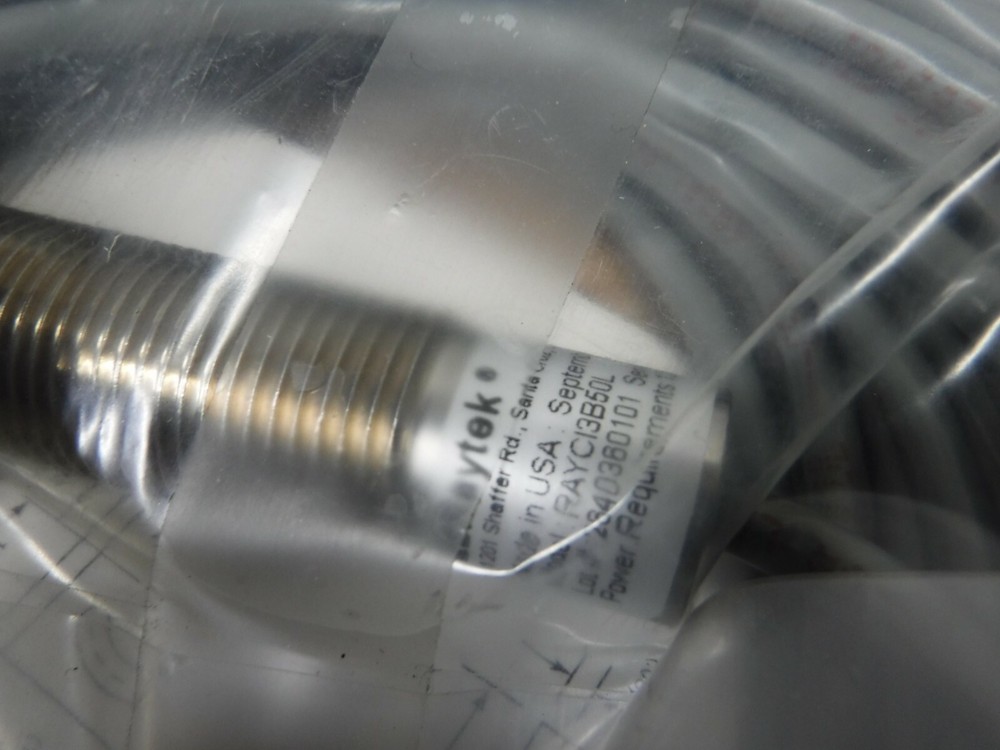 RAYTEK RAYCI3B50L Compact Infrared Temperature Sensor