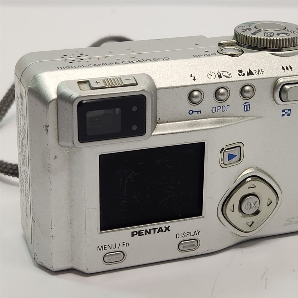 Pentax Optio 550 5.0 Megapixels Digital Camera