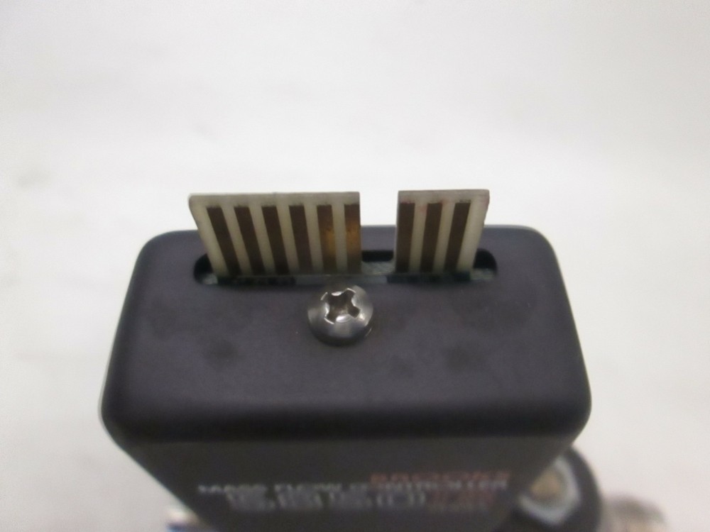 Brooks 5850TR, Mass Flow Controller MFC, O2, 500 SCCM, Used