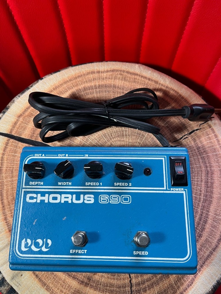 vintage DOD chorus 690 in great shape