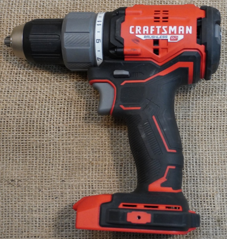 Craftsman CMCD713 20V Drill/Driver W/Tool Bag