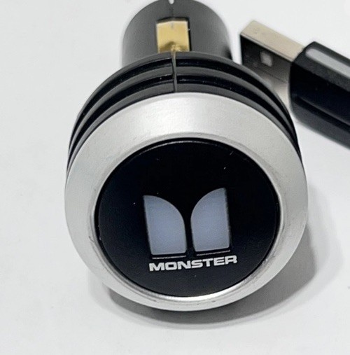 Monster iCarPlay Wireless 250 FM Transmitter with AutoScan for iPod and iPhone