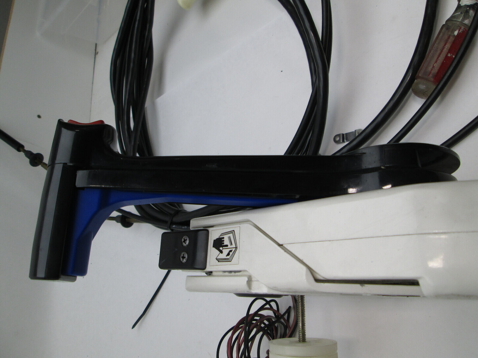 332428 0332428 0323770 IMPROVED Lock Slide Evinrude Johnson OMC Remote Controls