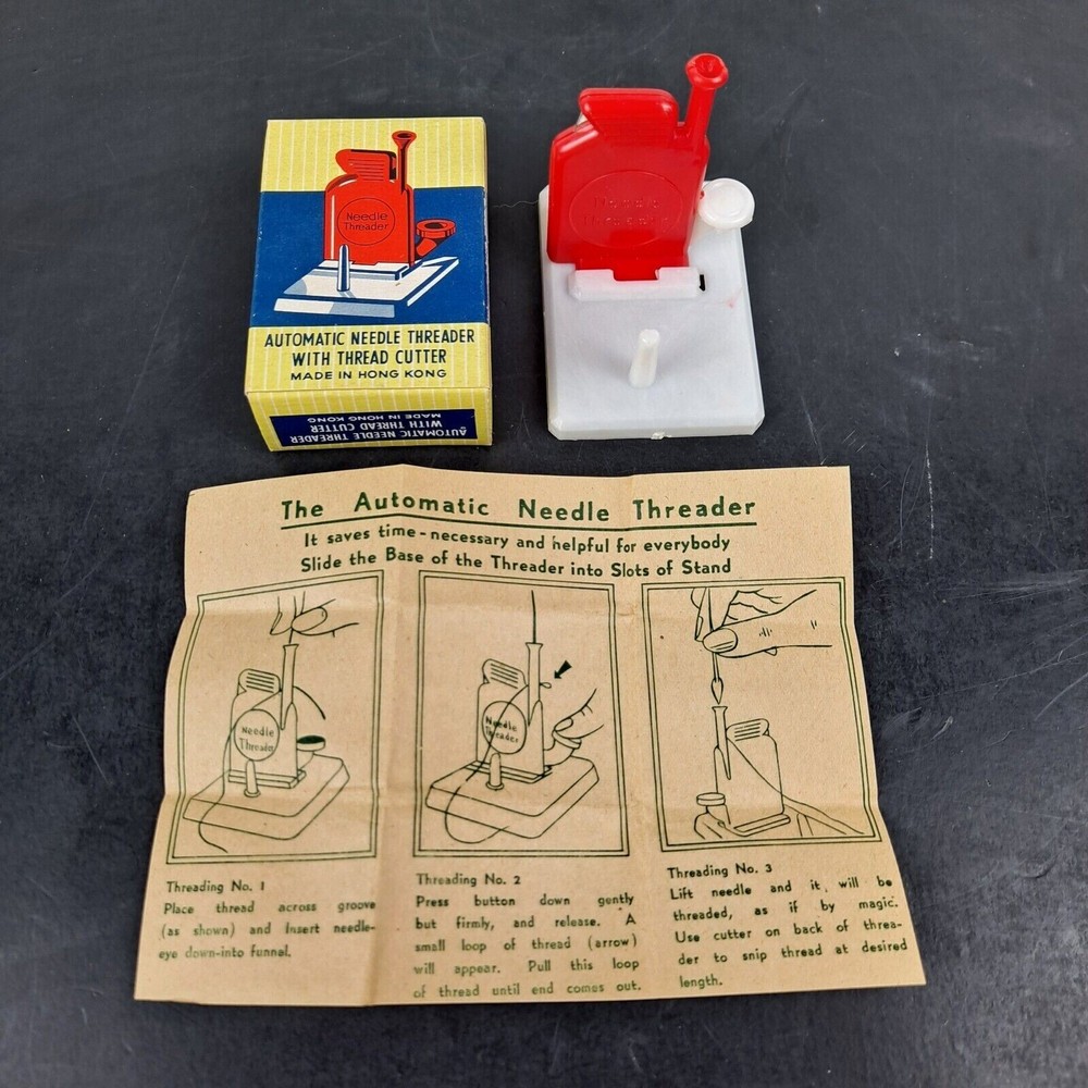 VINTAGE 1970'S AUTOMATIC NEEDLE THREADER W/ THREAD CUTTER - NEW IN BOX