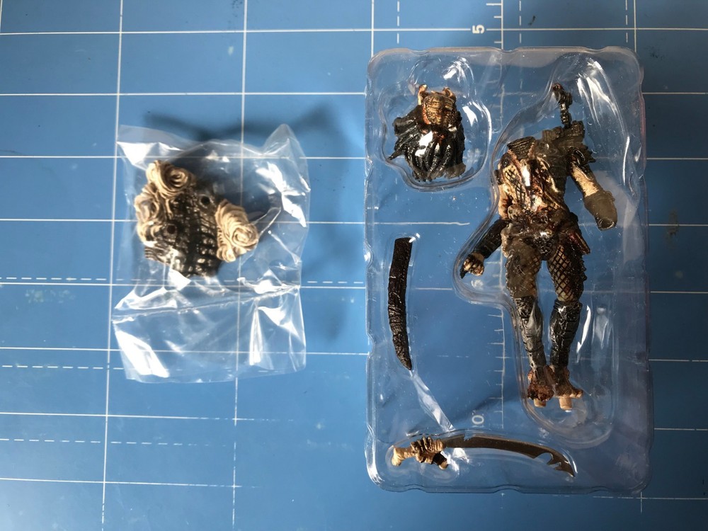 Kotobukiya,One Coin Figure Series,Predator 2,"Predator Elder"