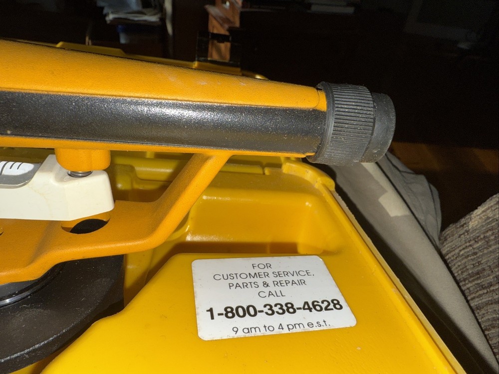 Spectra Physics Builders Level 135 Used In Great Shape With Plastic Case
