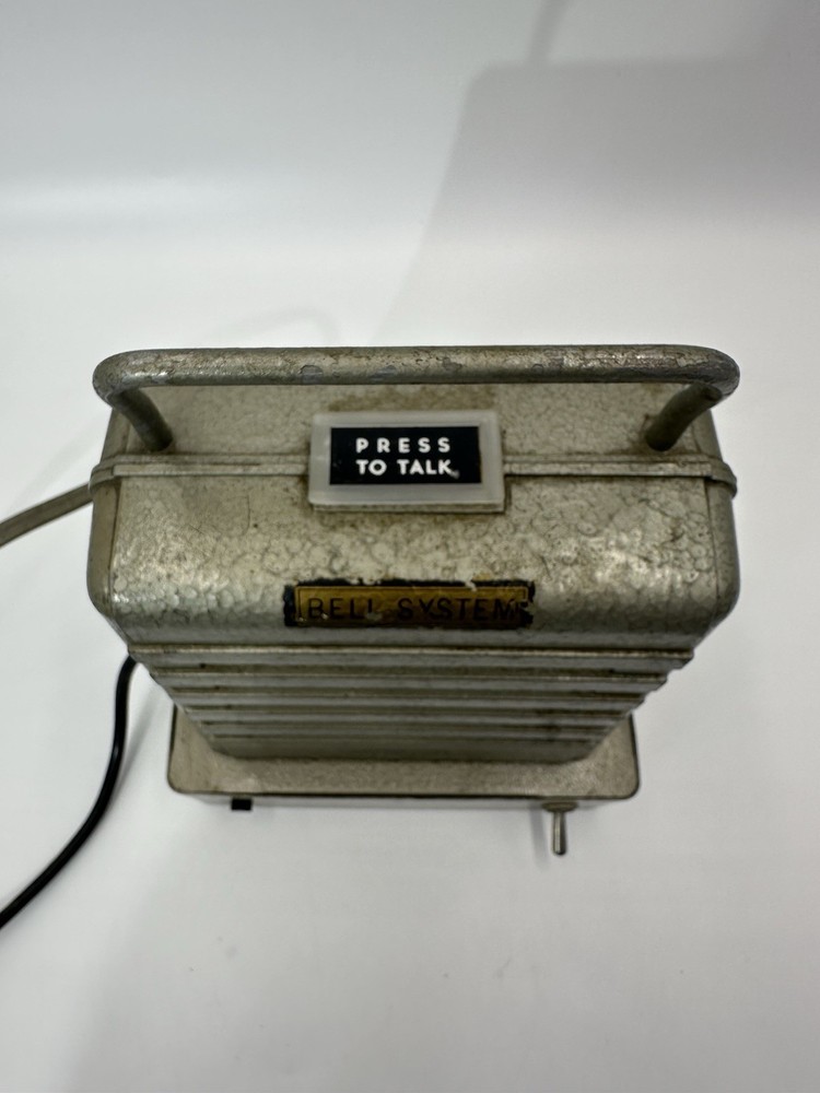 Vintage Executone Model M192 Office Intercom Speakers Bell System UNTESTED