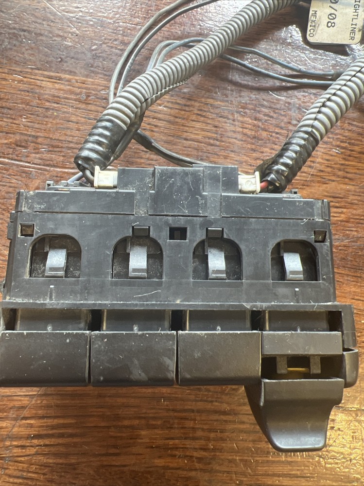 A06-60973-000 3320.9101 OEM Switch Panel #112