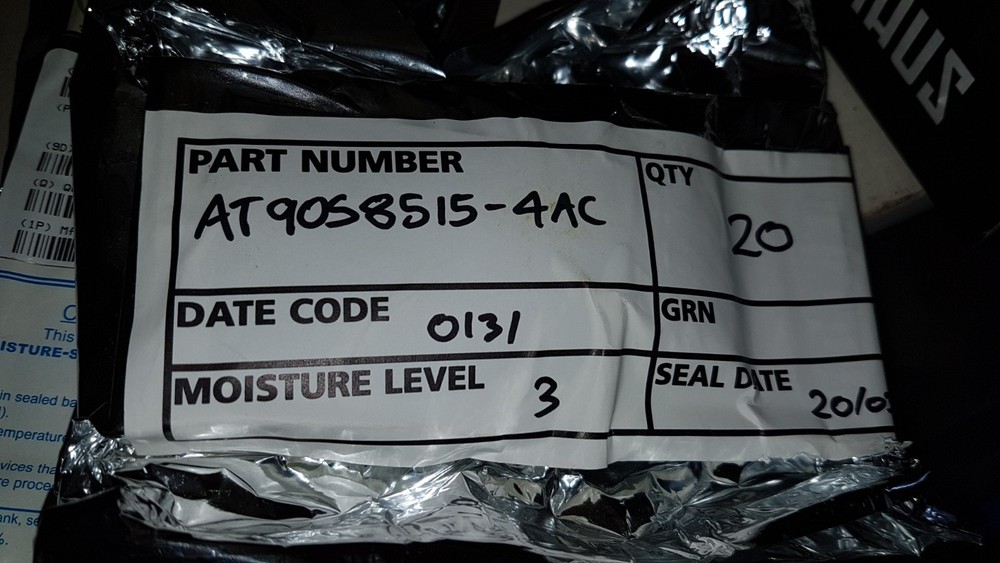 20PCS AT90S8515-4Ac QFP-44 8-bit Microcontroller NEW