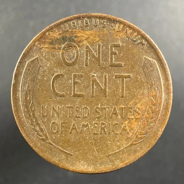 1950 Lincoln Wheat Cent - Lightly Circulated