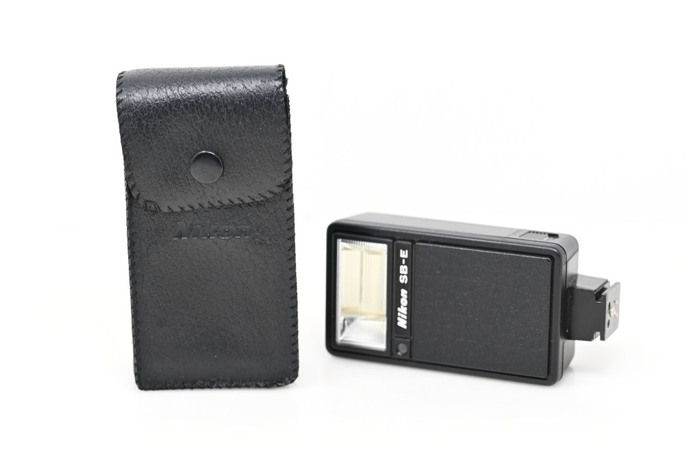 Nikon Speedlight SB-E Flash With Original Ss-10 Nikon Case #B125