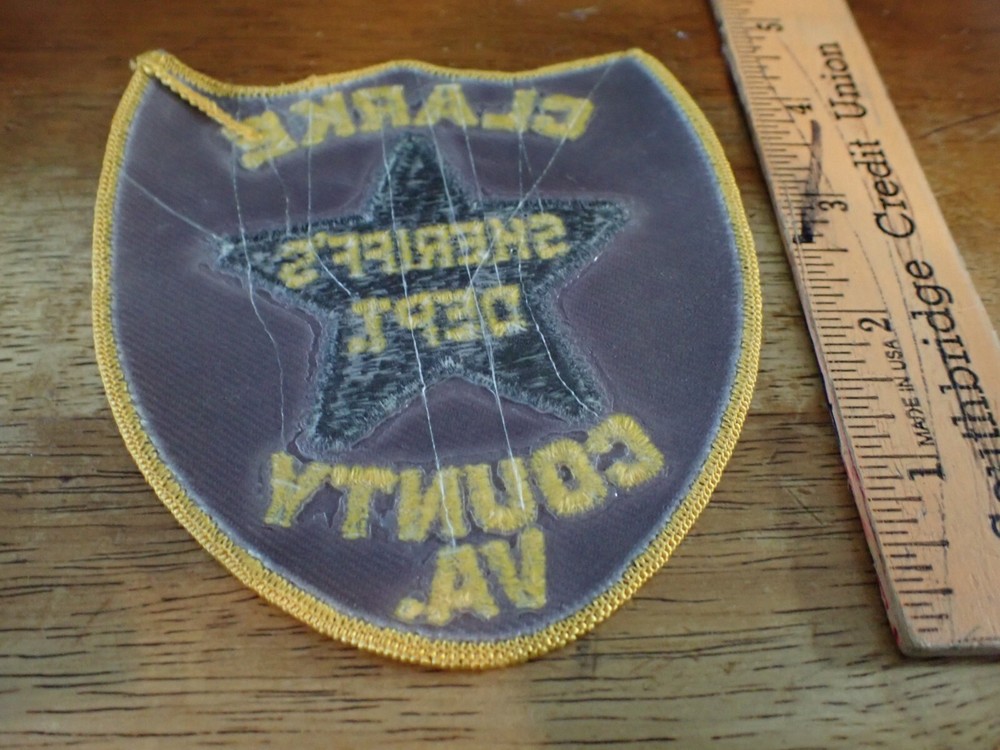 CLARK COUNTY VIRGINIA SHERIFFS OFFICE OBSOLETE VEST PATCH BX X #9